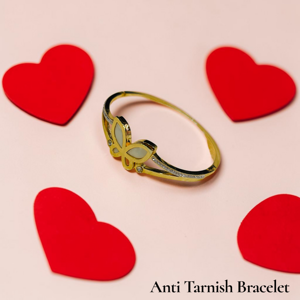 Luxury Gold Finish Anti Tarnish Bracelet-Kada