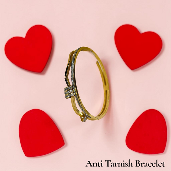 Luxury Gold Finish Anti Tarnish Bracelet-Kada